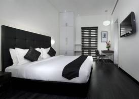 Sapphire Suites 5