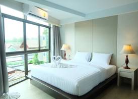 A Plus Deluxe Hotel 5