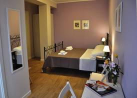 Marcella House - Suites near the beach 4