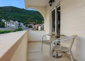 Hotel Maksim 3