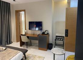 Wali's Suites 3