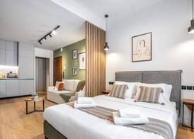 Avia Deluxe Studio - Athens Modern Escape 3