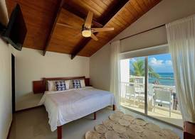 Mata Rocks Resort 3