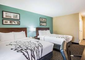 Sleep Inn & Suites Dunmore 5