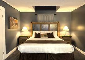 Divya Sutra Plaza and Conference Centre, Vernon, BC 5