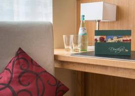 Ducky’s Restaurant | Events | Hotel 5
