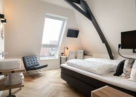 Snoozz Hotels Bolsward Boutique hotel zonder receptie met digitale sleutel 2