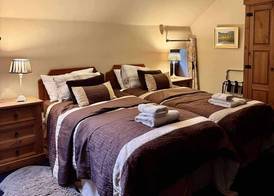 Lodge at Lochside 4