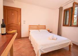 Apartments and Rooms Levantin Inn 4