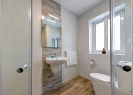 Seaview Stays 2