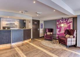 Premier Inn Basingstoke West 2