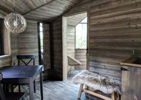 Revontuli Resort Cottages 5