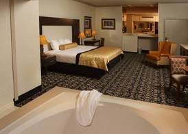 The Claridge Hotel 4