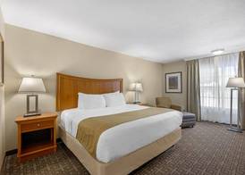 Best Western Swiss Clock Inn 4