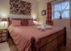Arcadia - 1 Bedroom Apartment - Tenby 4