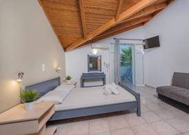 MAUI HOTEL LAGANAS 5