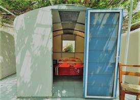 Santorini Camping & Hostel 5
