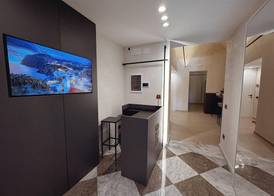 Corona Suite 2