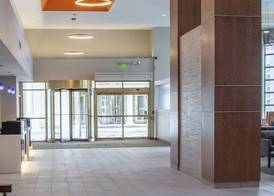 Collegian Hotel & Suites, Trademark Collection by Wyndham 2