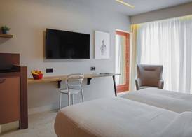 Pavo Art Hotel 5