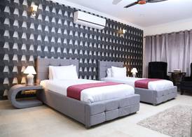 Westin Suites 4