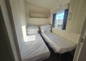 Patricia Caravan Sleeps 6 with Balcony 3