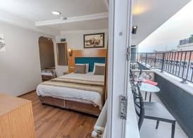 Seatanbul Hotel 5