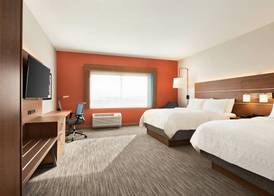 Holiday Inn Express & Suites BEAVER DAM by IHG 4