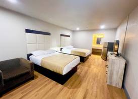 ECONOMY INN AND SUITES 4
