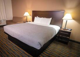 Quality Inn Noblesville - Indianapolis 4