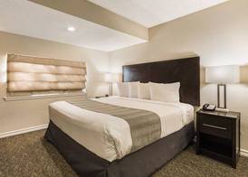 Chase Suite El Paso 4