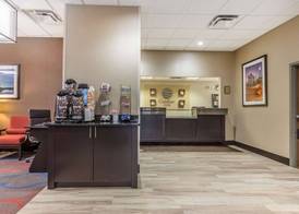 Comfort Inn Alton near I-255 4
