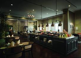 Eastern & Oriental Hotel 5