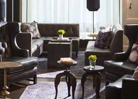 Staypineapple, An Iconic Hotel, The Loop 5