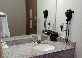 SHILO INN & SUITES TACOMA 4