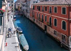 Casanova Deluxe Apartment by Wonderful Italy 5