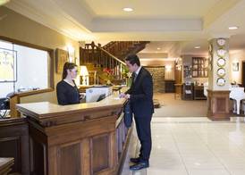Distinction Coachman Hotel, Palmerston North 4