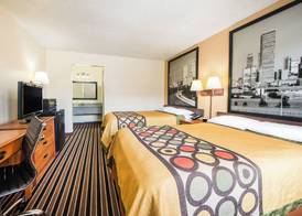 Economy Suites Fairgrounds 4
