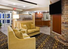 AmericInn by Wyndham DeWitt 3