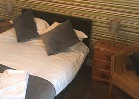 Crown Hotel 2