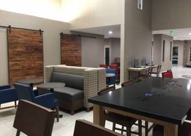 Holiday Inn Express & Suites TULARE by IHG 2