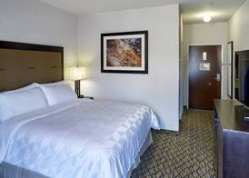 Holiday Inn WEST YELLOWSTONE by IHG 2