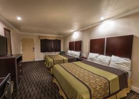 Edge Water Inn 3