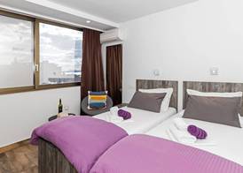 Apinelo Tower Rooms 4