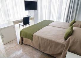 Hotel Senderos 4
