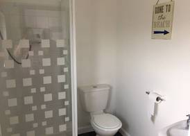 Whiteways Guest House 4