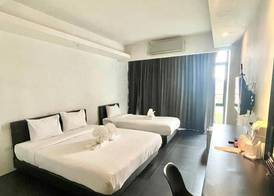Azz Hotel 3