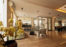 Chrispy City Living ex Nefeli 2