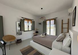 Ammos Andros Accommodation 2