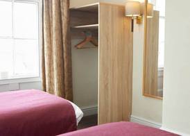 Lamb Hotel by Greene King Inns 5